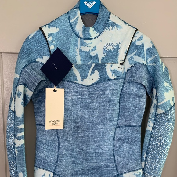 Women’s wetsuit - Picture 2 of 8